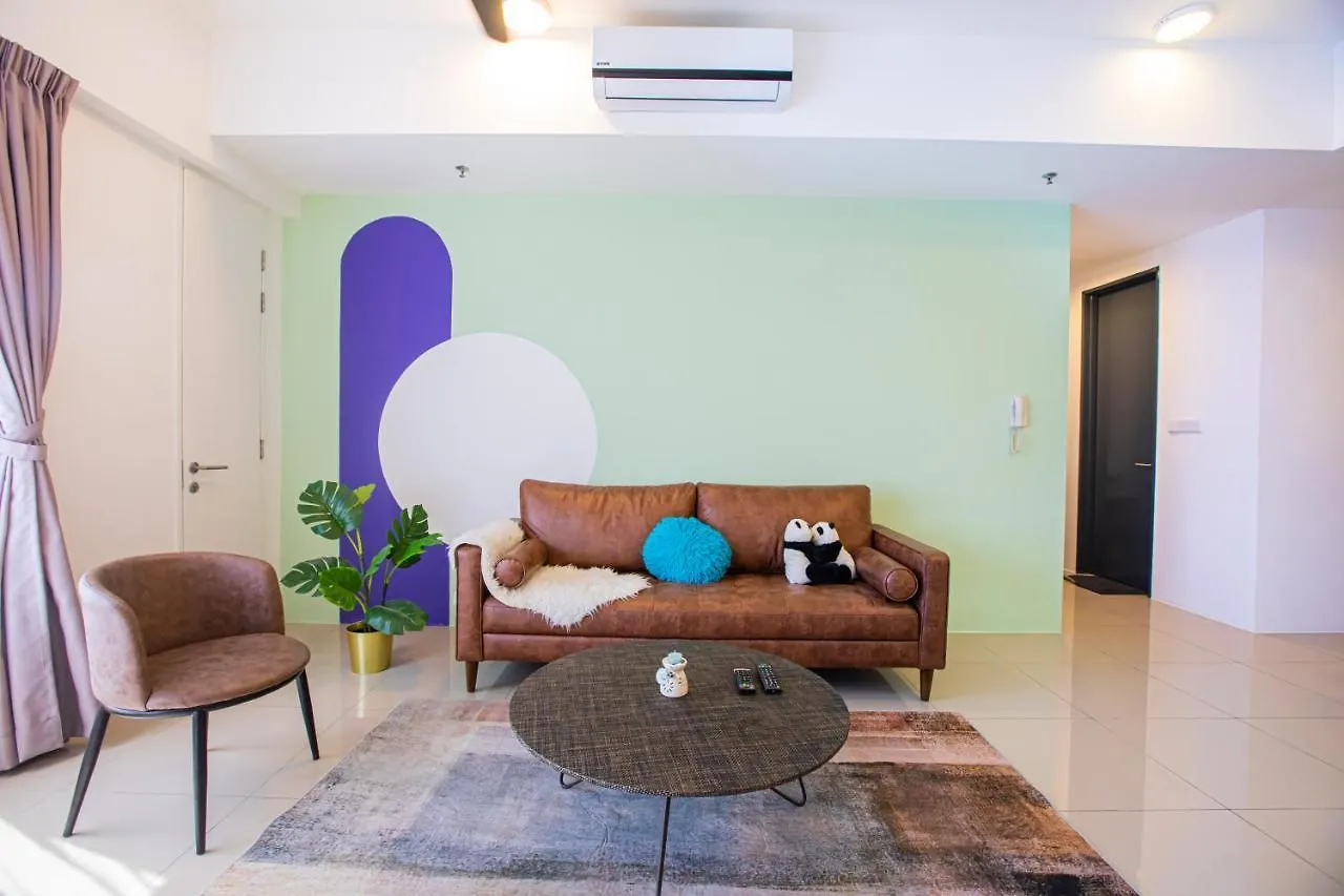 Georgetown High Floor Luxury 3Br Suite George Town
